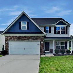 4 Bedroom 2.5 Bathroom House