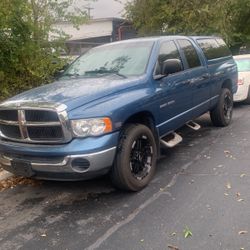 2004 Dodge Pickup