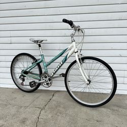 Giant Women’s Mountain Bike