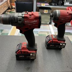 Impact/ Hammer Drill Set Milwaukee