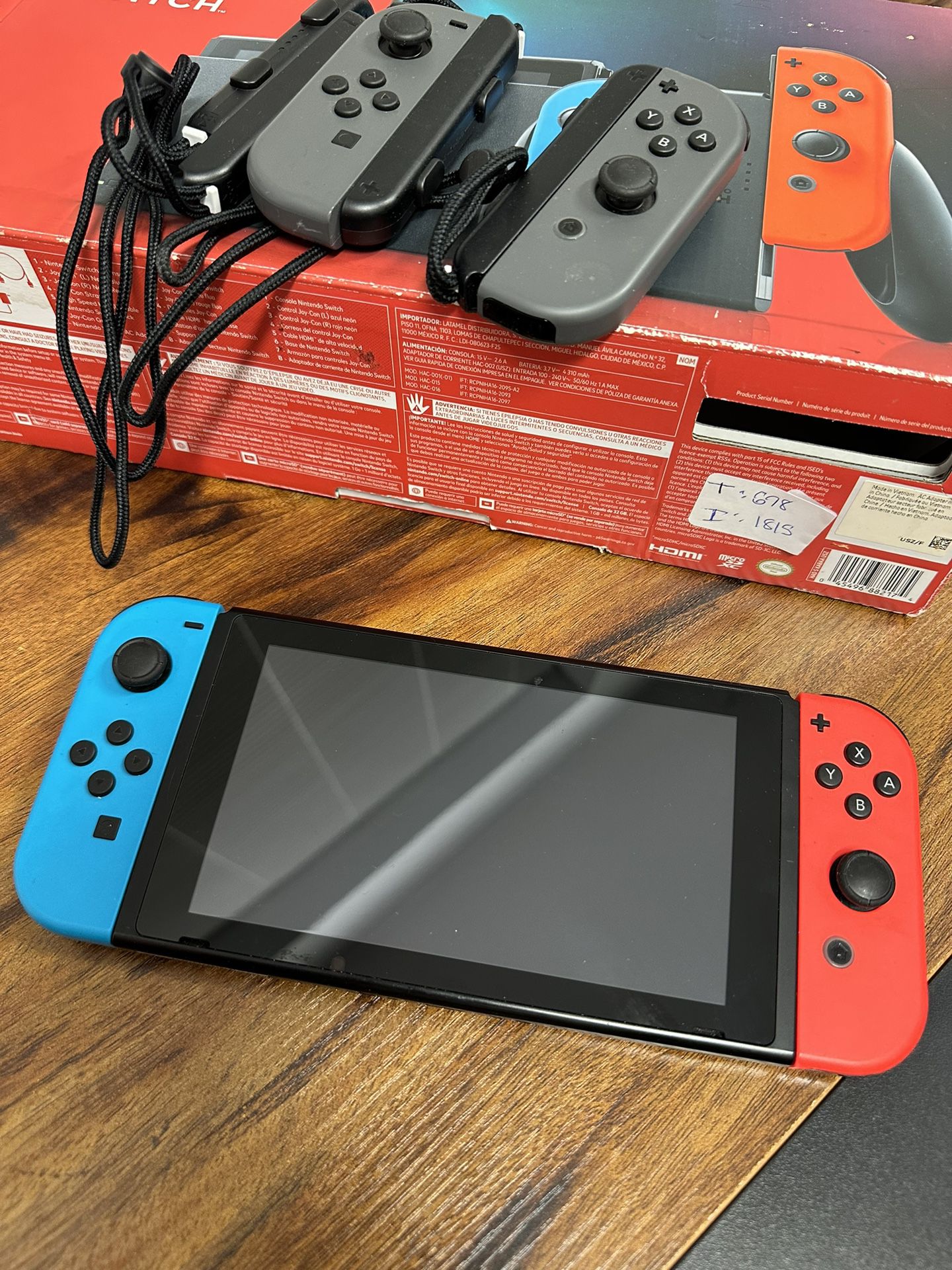 Efternavn Løsne voks Nintendo - Switch 32GB Console/ Neon Red Blue Joy Con. No Charger. Take It Now  Pay Later for Sale in Brooklyn, NY - OfferUp