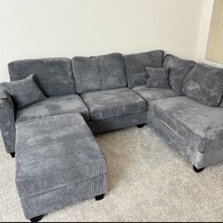 Special Price Gray 3pc Sectional Set w/built-in USB port and Storage Ottoman