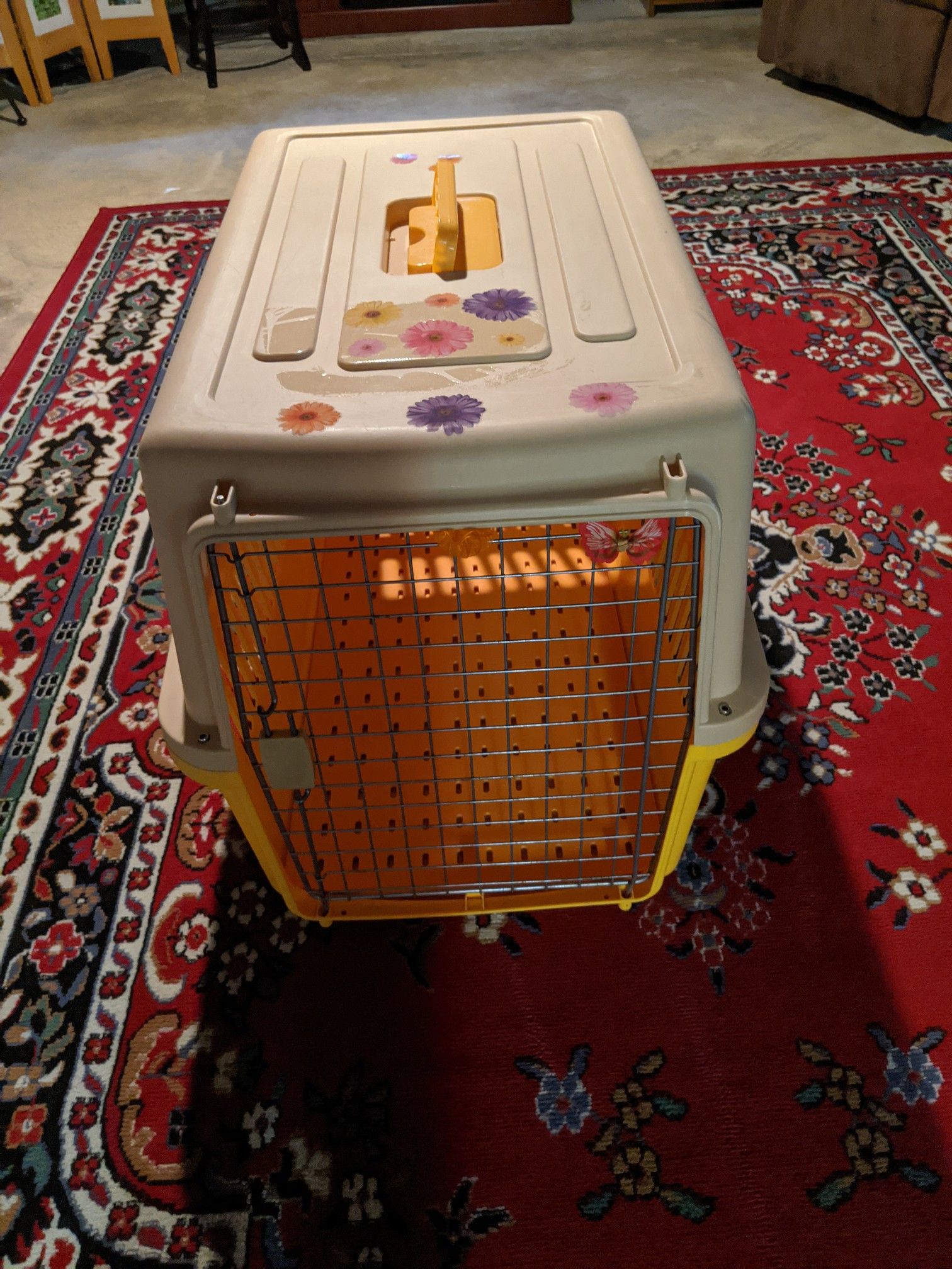 Large portable dog carrier-kennel