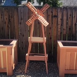 Windmill Redwood Double Planter