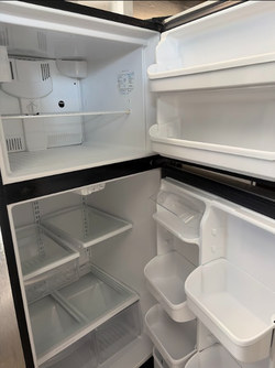 Frigidaire Stainless Steel Top-Freezer Refrigerator