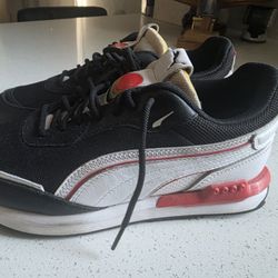 Puma Shoes Size 7 Great Condition $10