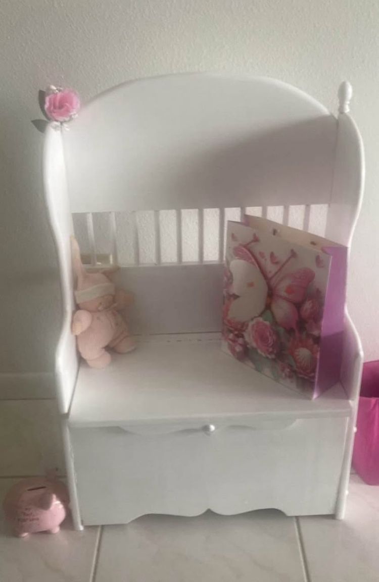 Cute Kids Bench $40