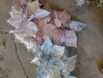 Xmas Tree Decor $45 Everything