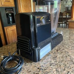 Vitamix Commercial XL Blender