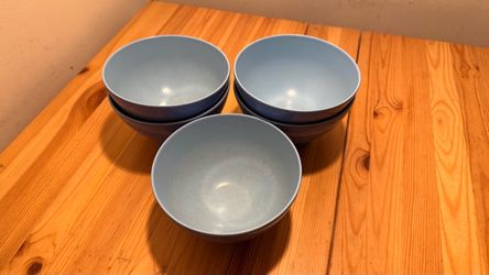 Set of 5 Blue Melamine Bowls