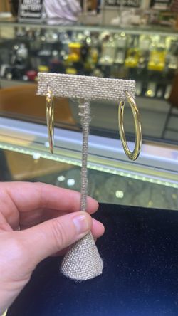 Brand New 925 Silver earring