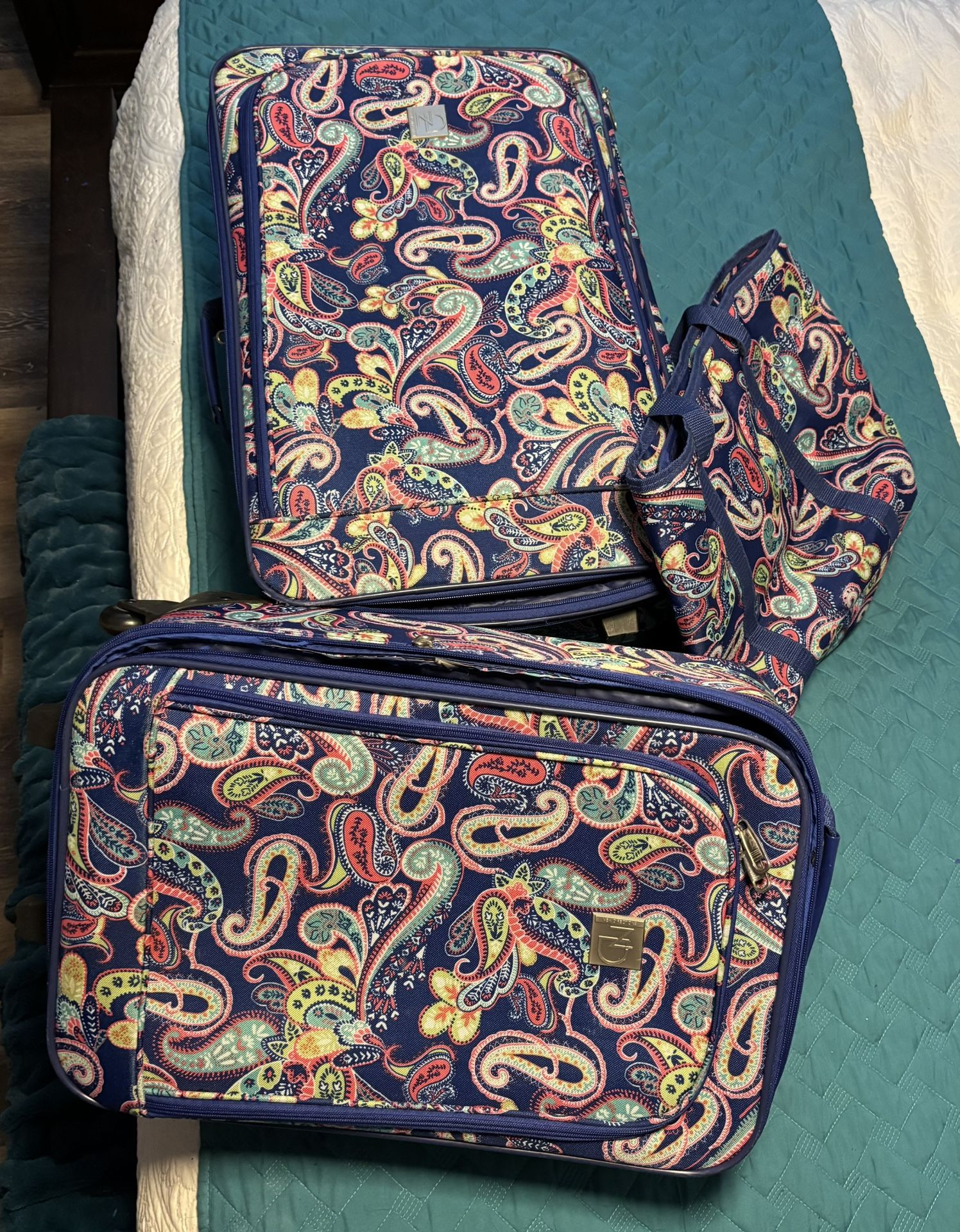 Three-Piece Luggage Set