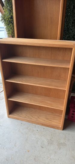 Bookshelf