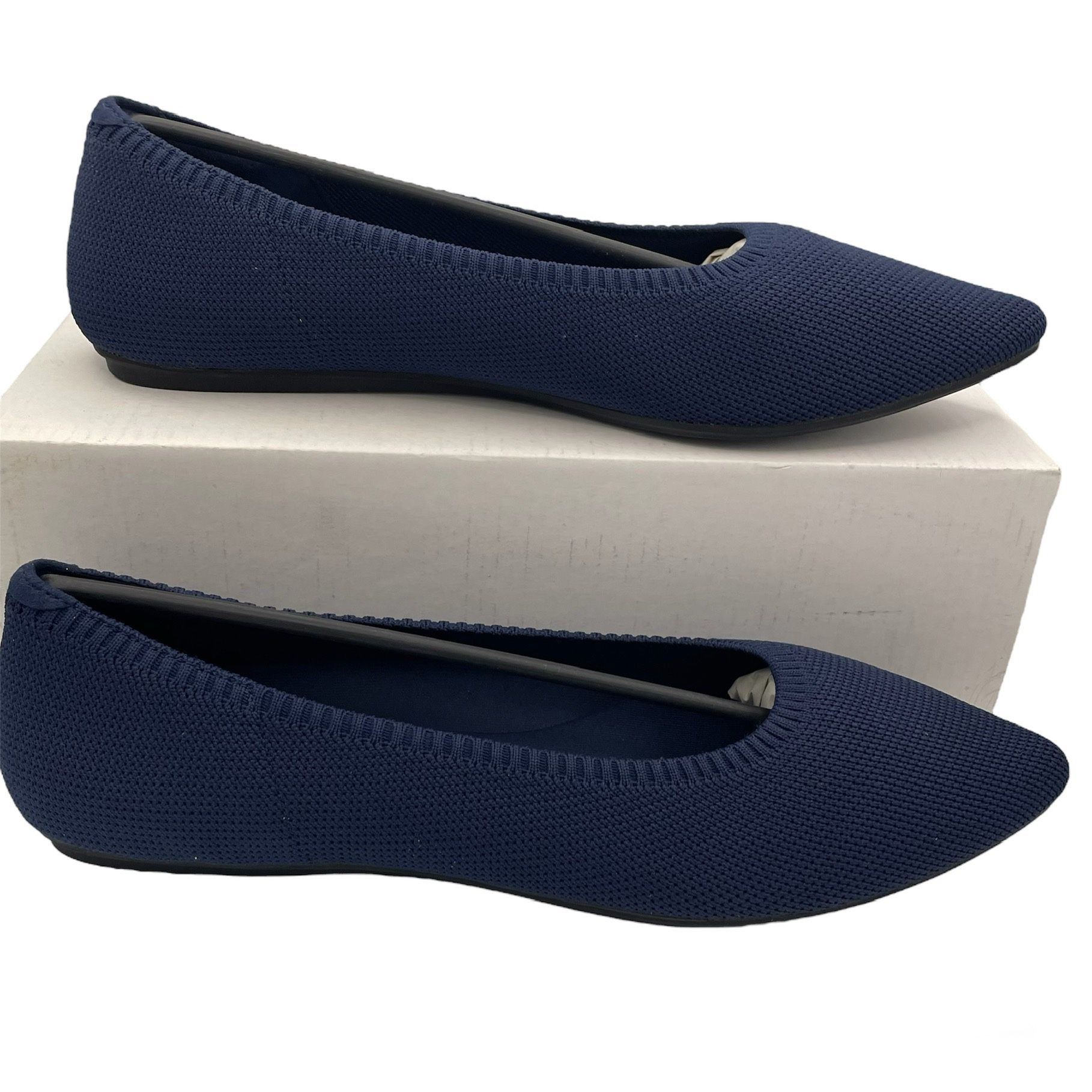 Arromic knit pointed toe slip on comfy casual flats women Size 11