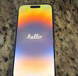 Unlocked APPLE iPhone 14 PRO