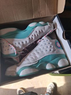 Used 4y Jordan  need little clean