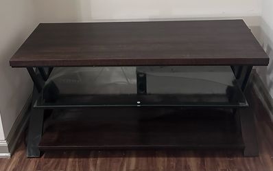 Entertainment center