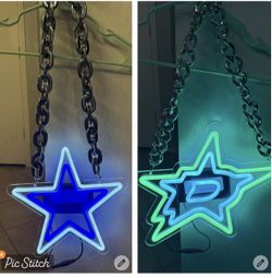 Cowboys And Stars Neon Light Fan Necklace