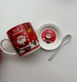 Feliz Navidad Cup Set