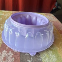 Tupperware 