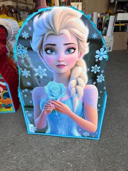 Elsa from frozen pinata