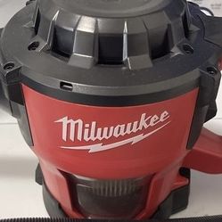 Milwaukee Compact M18 Hand Vac 