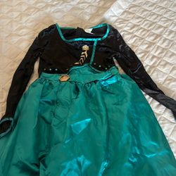 Anna Green Dress Make And Offer