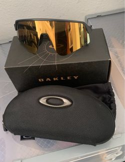 Oakley Sutro Lite Sweep 24k Lens  Sunglasses with Case