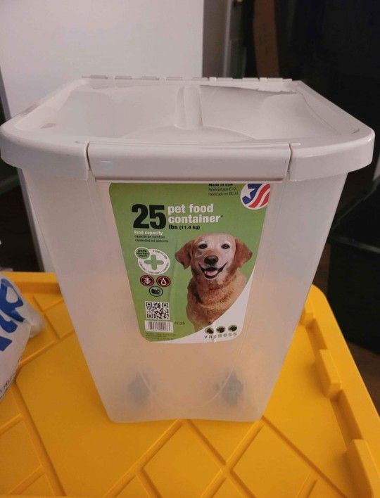 25 Lb Pet Food Container