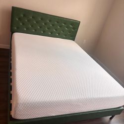 Bed Frame & Mattress 