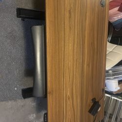 Adjusting Desk