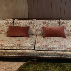 Wooden Frame Couch 