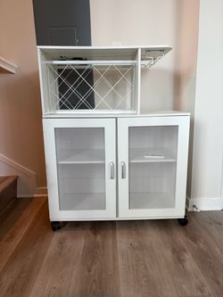Bar with storage