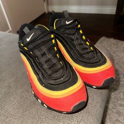 Nike Air Max men’s shoes