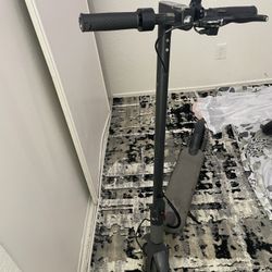 Navic Eletric Scooter
