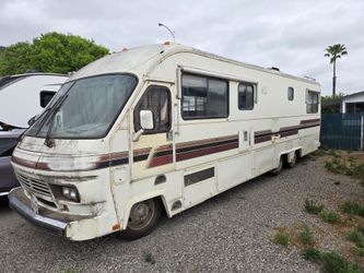 Suncrest RV 1989