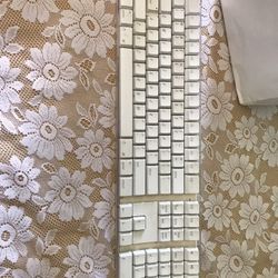 Apple Wireless Keyboard