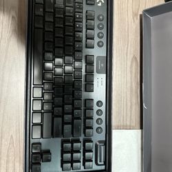 Logitech G915 TKL Clicky Keyboard 