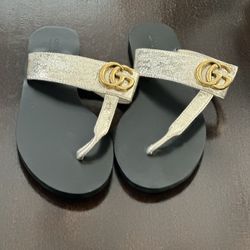 Woman’s Gucci Sandals 