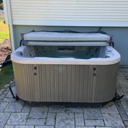 Hot Tub