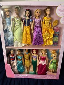 Disney Princesses Mega Doll collection