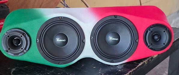 TT Panel Speaker Rack Mexican Pride
