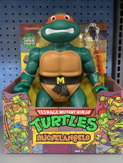 Teenage Mutant Ninja Turtle Giant
