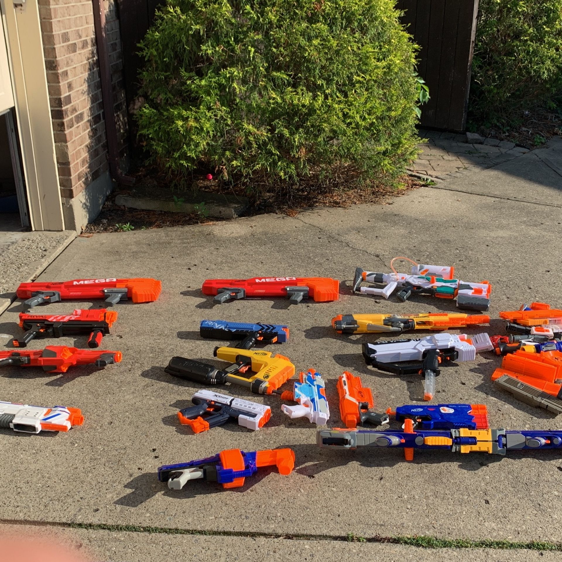 Nerf Guns
