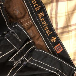 Men’s Rock Revival Jeans Sz 33