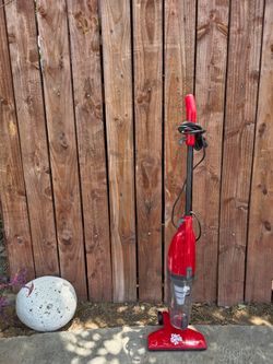 Dirt Devil Mini upright Vacumm (New)