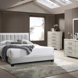 Queen size bedroom set 