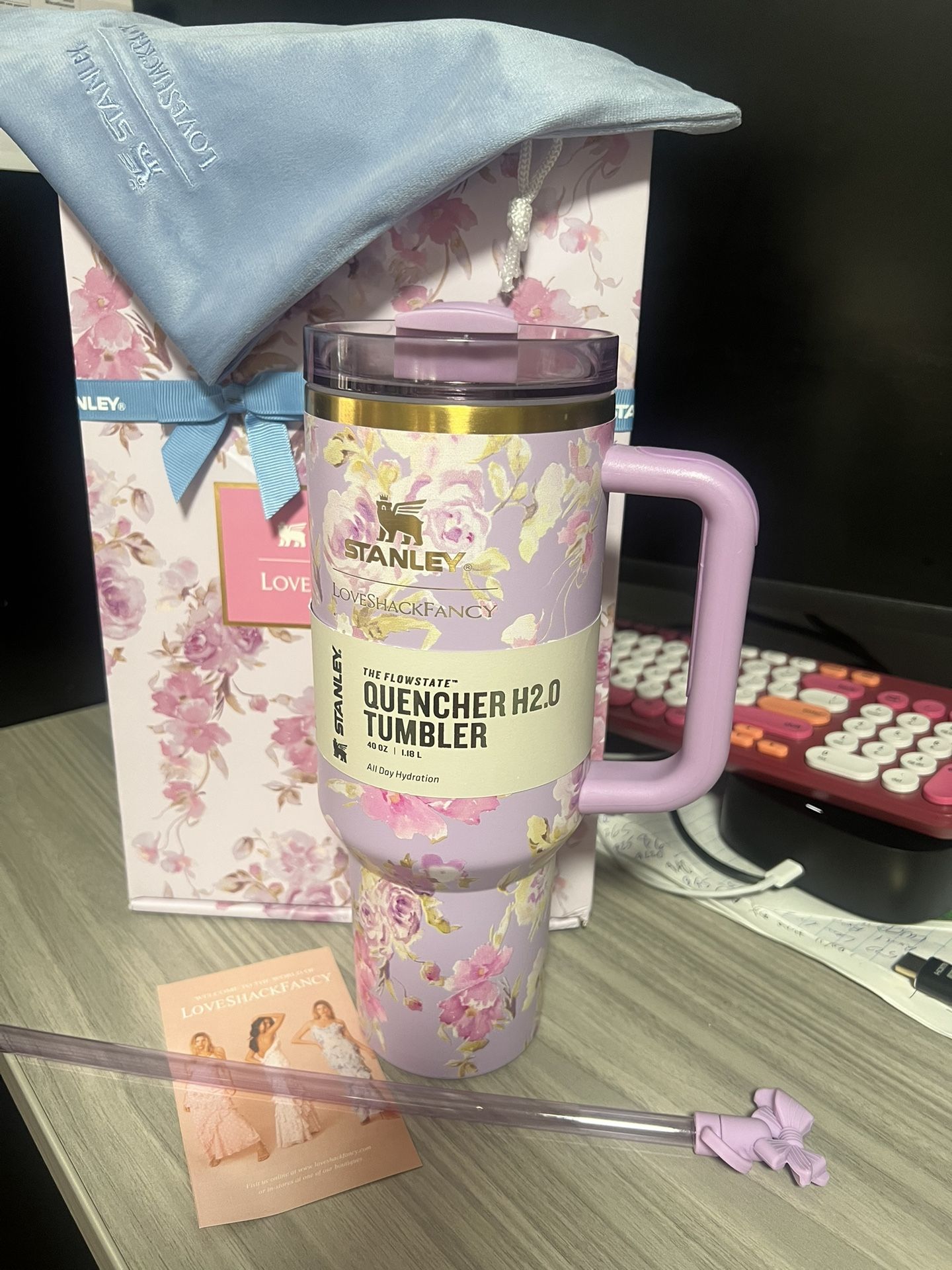 New In Box Stanley 40oz