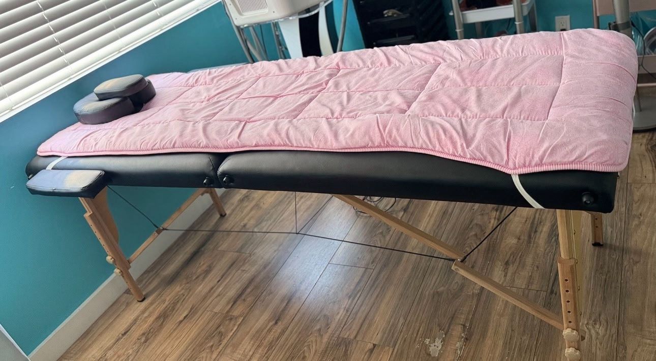 Private Masseuse Table/ Chair Massage