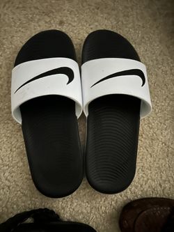 Nike Sandals 5Y